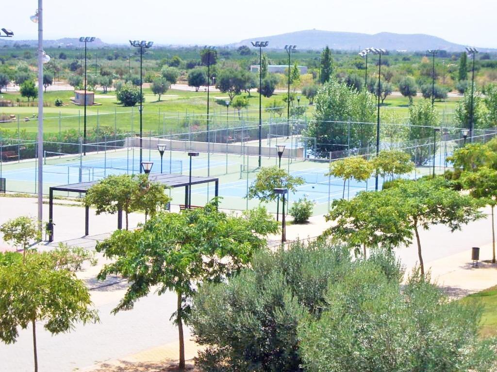 Espectacular Chalet Adosado para Vacaciones en Panorámica Golf Sant Jordi Esterno foto
